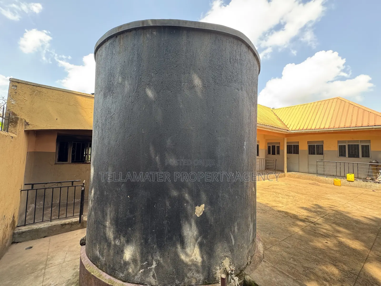 5bdrm Bungalow in Tellamater Estate, Kyampisi for sale
