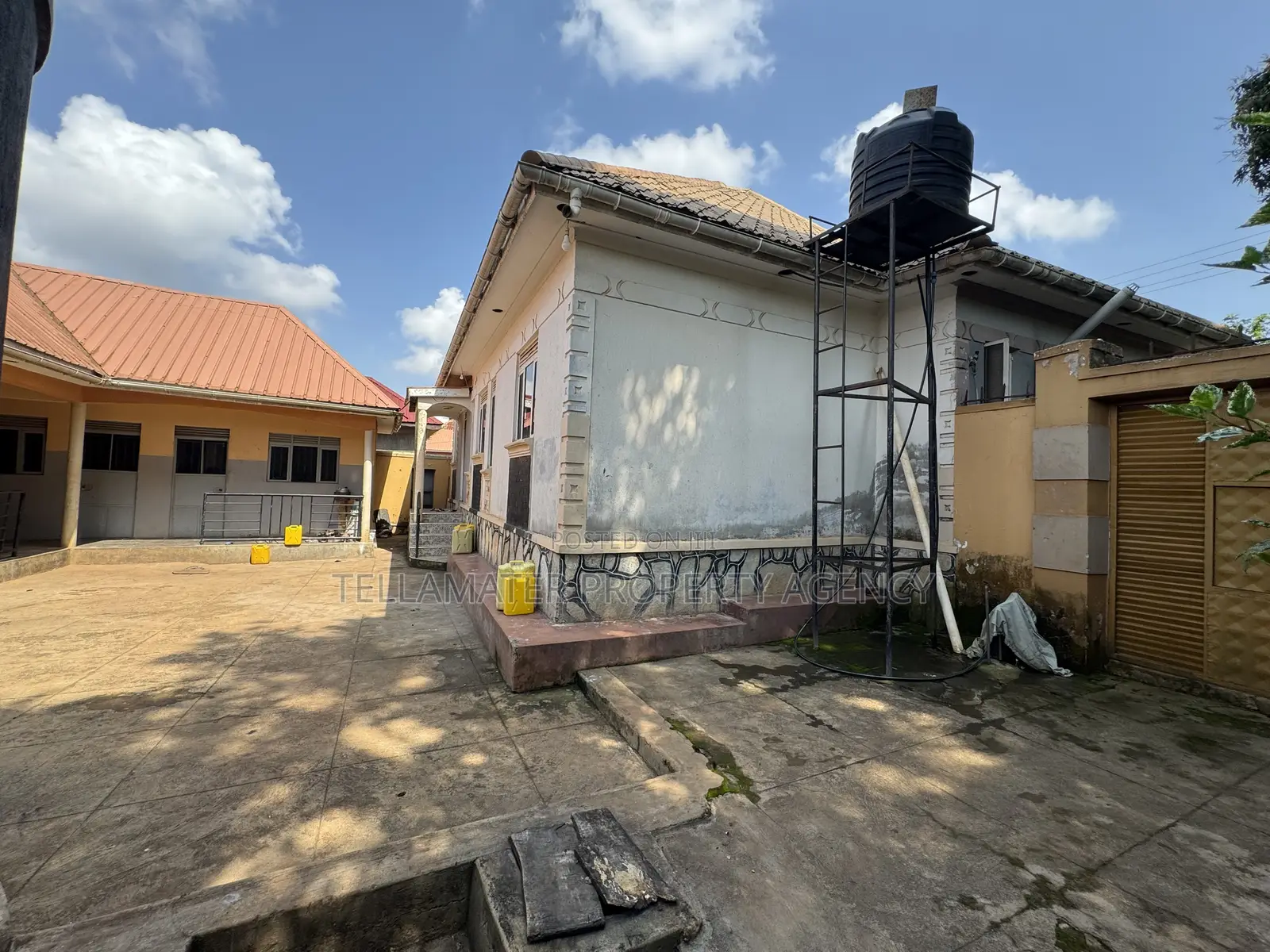 5bdrm Bungalow in Tellamater Estate, Kyampisi for sale