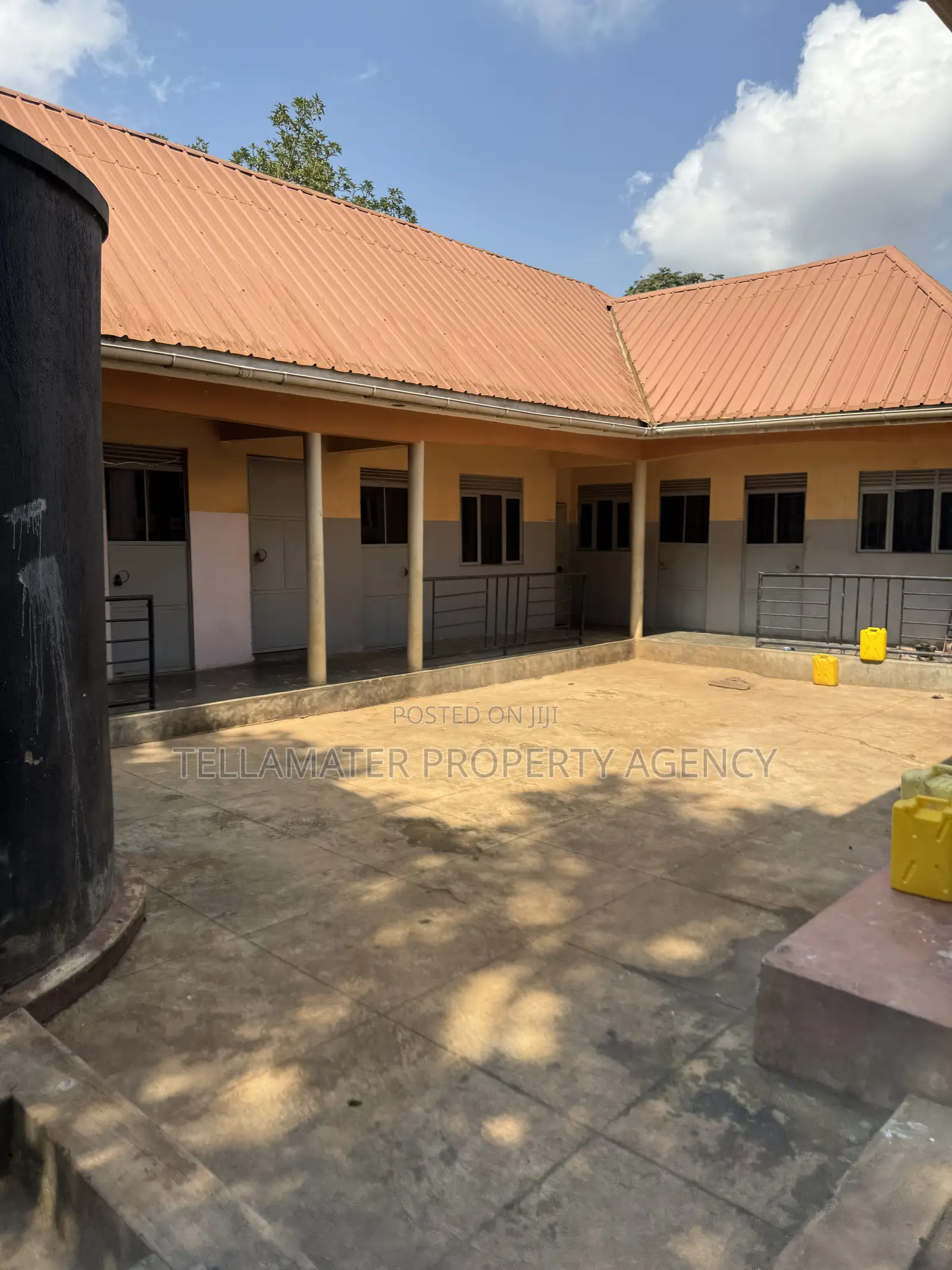 5bdrm Bungalow in Tellamater Estate, Kyampisi for sale