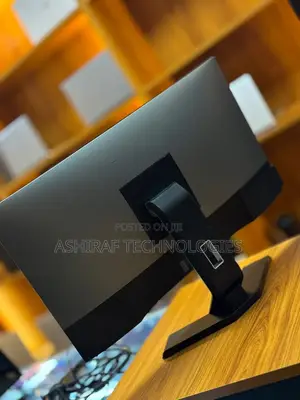 Monitor 24 Inches