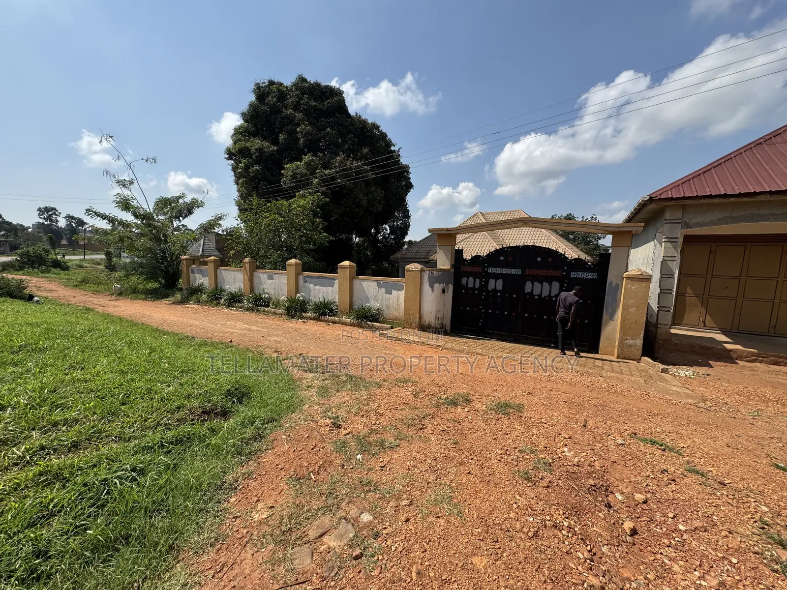 5bdrm Bungalow in Tellamater Estate, Kyampisi for sale