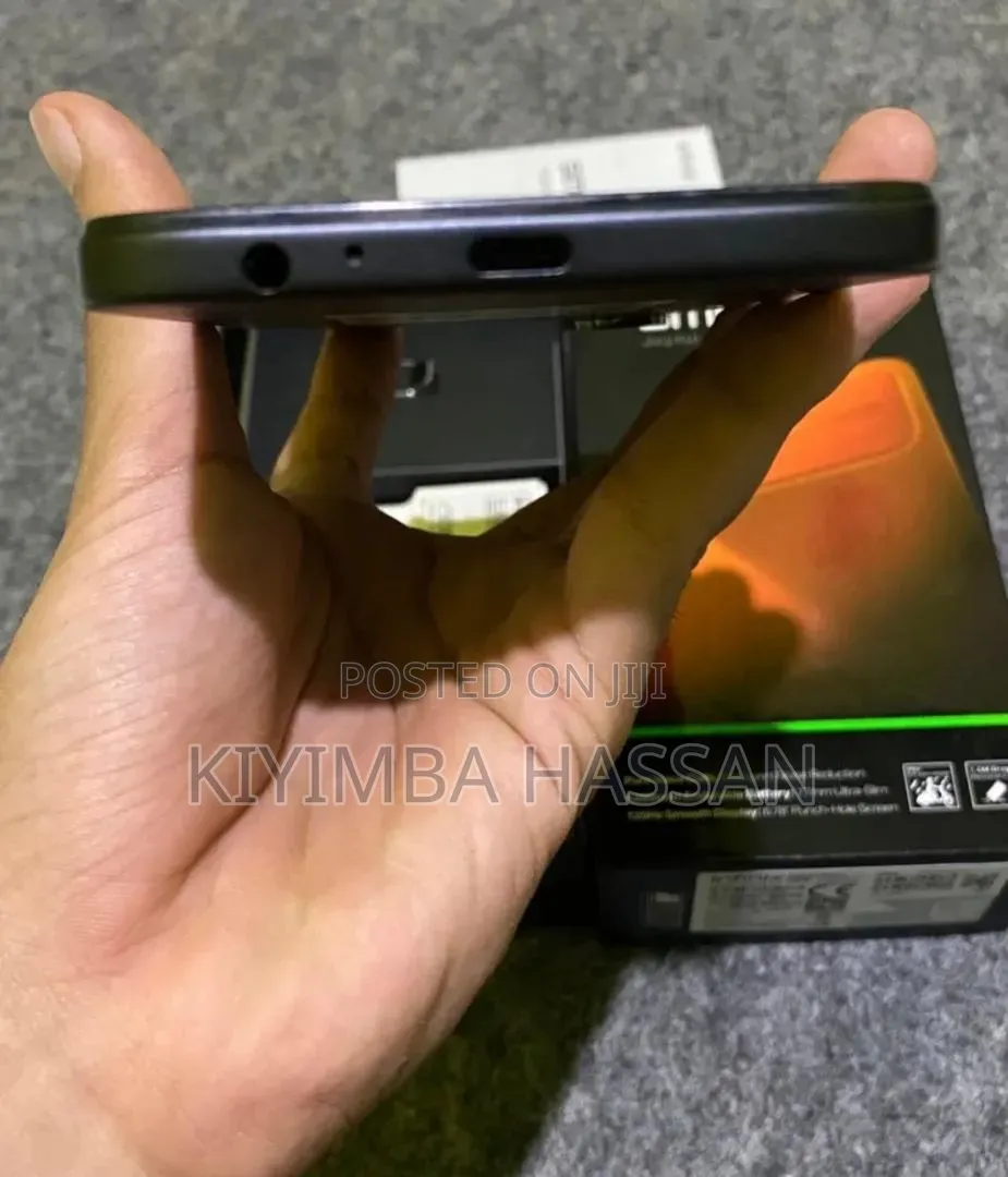 New Infinix Smart 20 128 GB Black