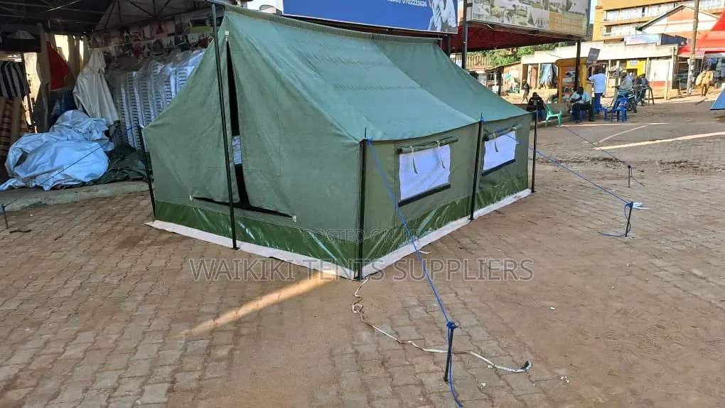 100 Seater Tent