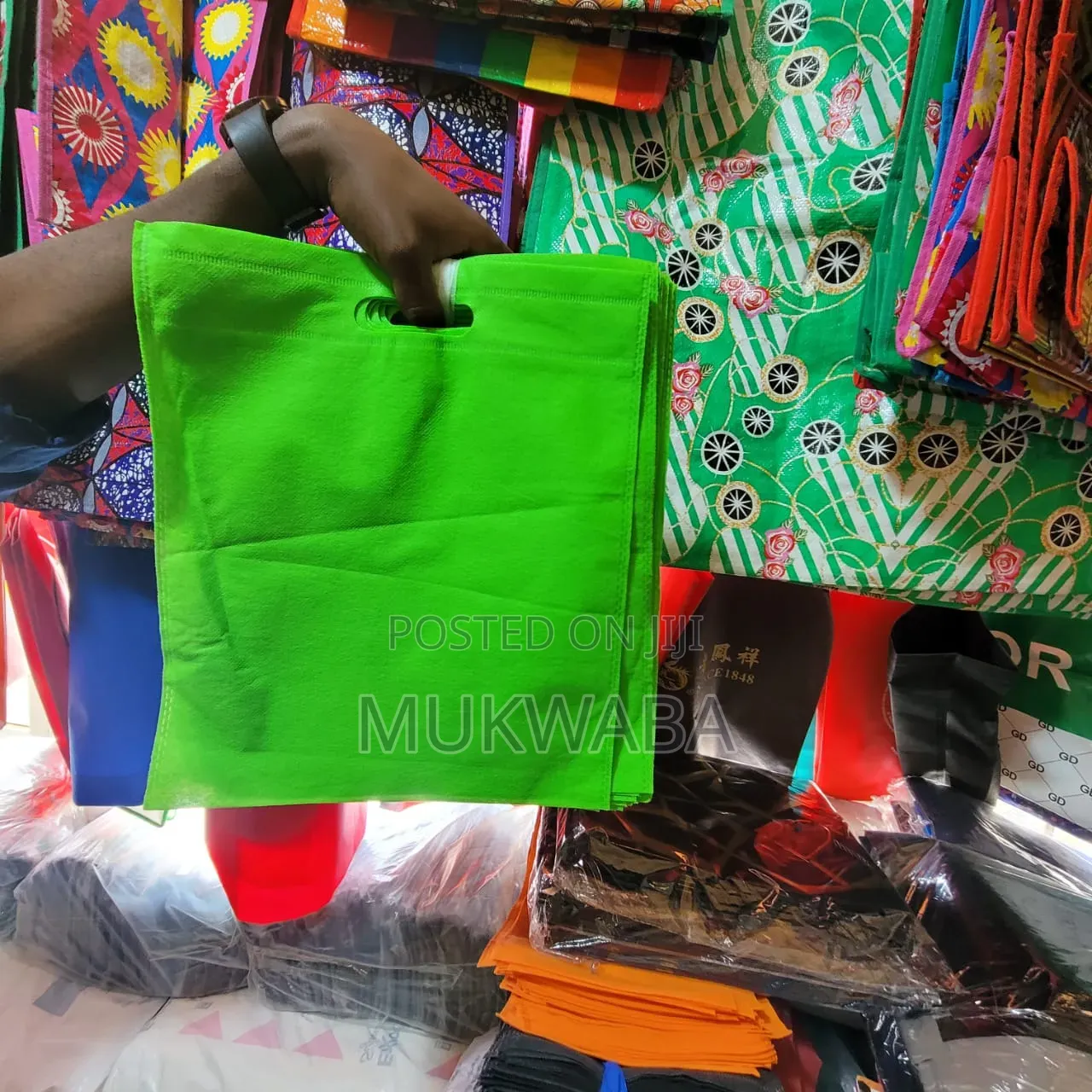 Non-Wooven Bags