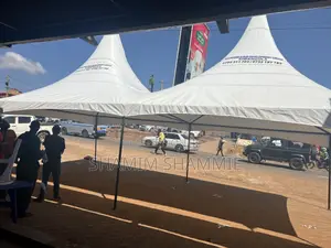 Hiring 100 Seater