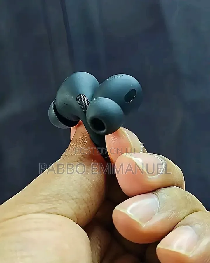 Mint Black Apple Airpods