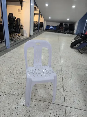 1Pcs Plastic Chairs Plastic Chairs for Parties,Church,Hotels,Garden,