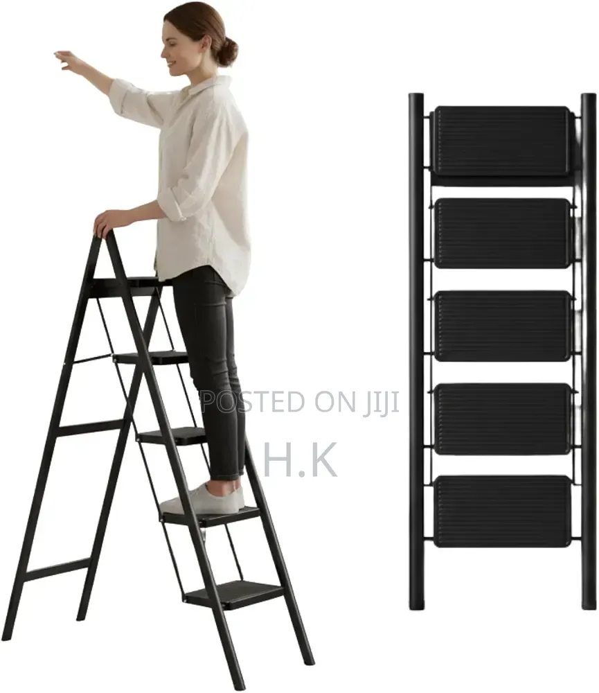 Durable Folding 5-Step Ladder With Sturdy Frame