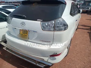 Toyota Harrier 2010 White