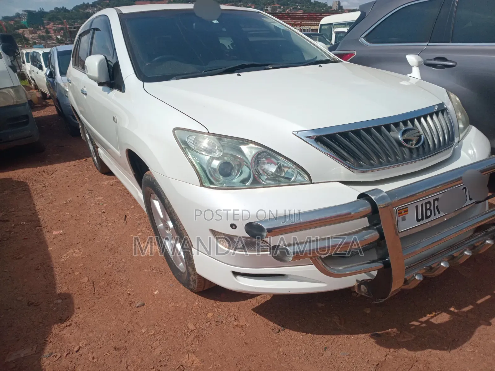 Toyota Harrier 2010 White