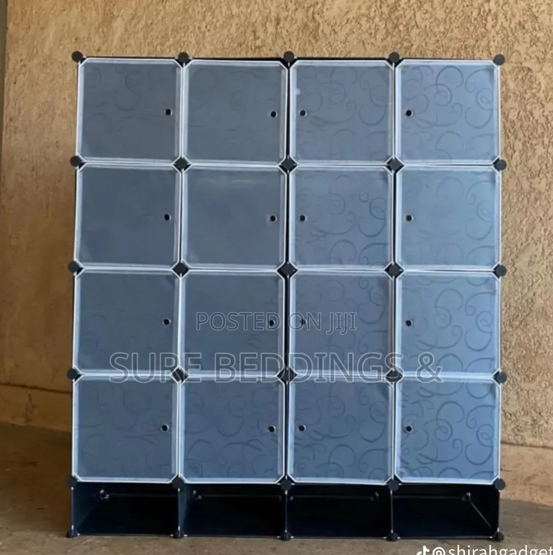 Generic 4 Columns Plastic Cabinet
