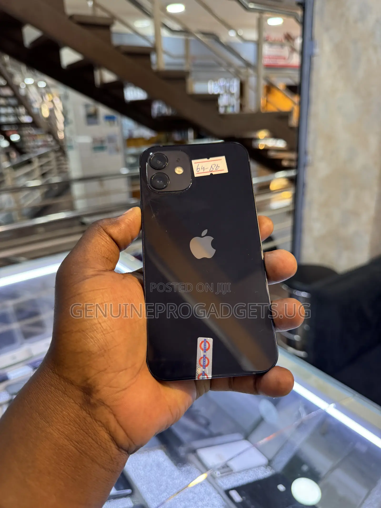 Apple iPhone 12 64 GB Black