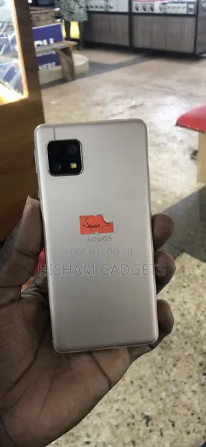 Sharp Aquos Sense6 64 GB Blue