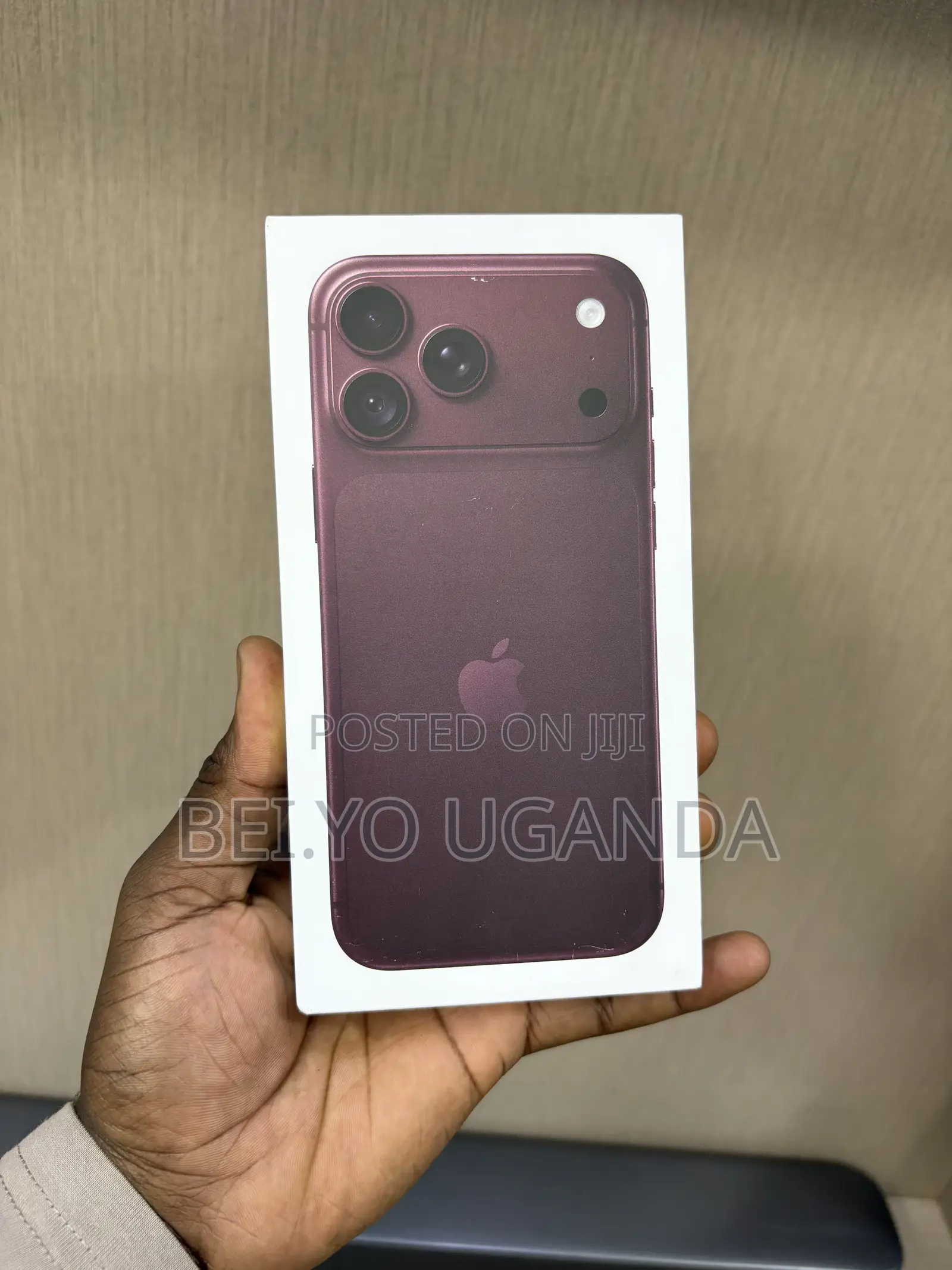 New Apple iPhone 18 Pro 256 GB Red