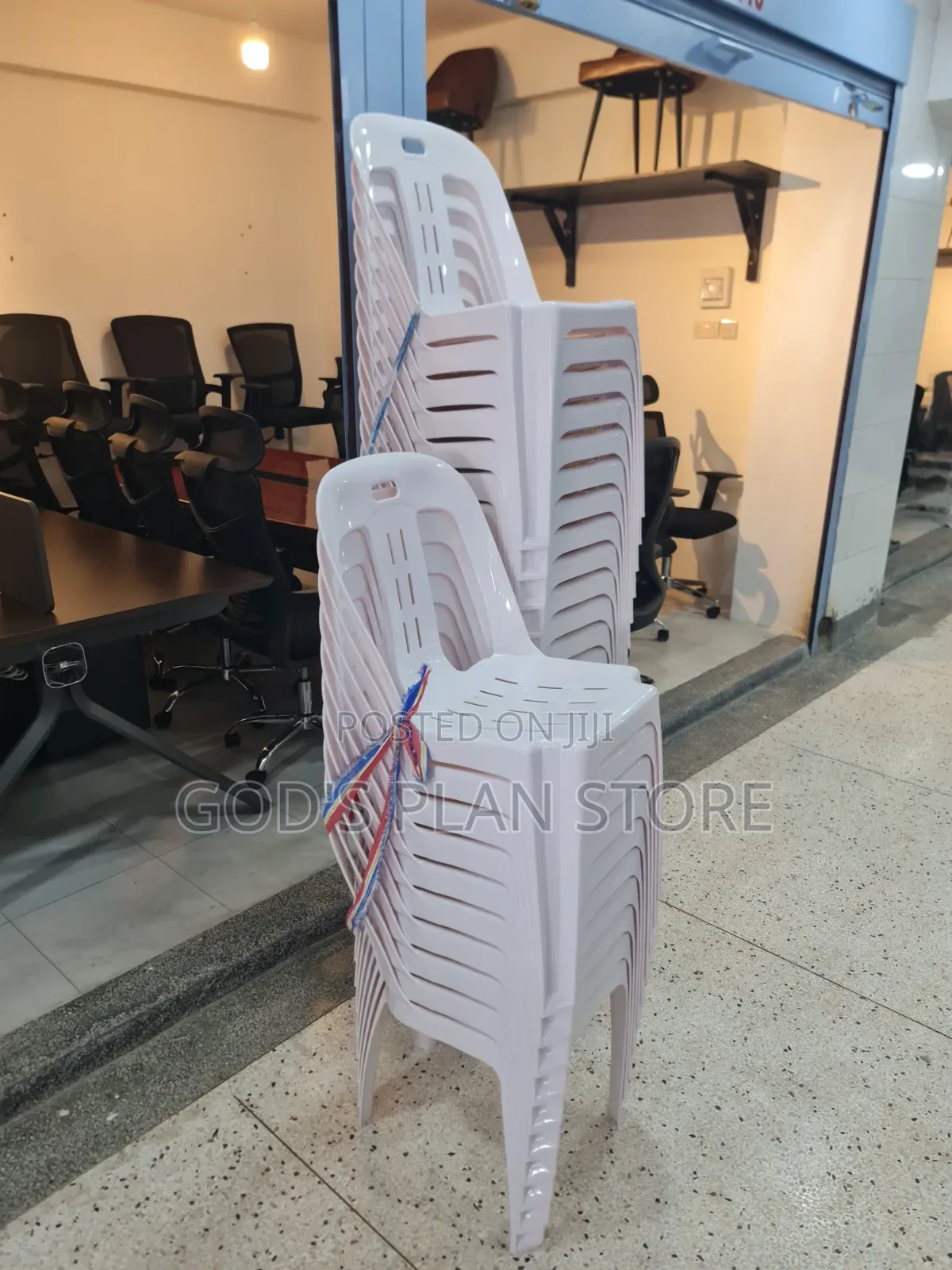 Glossy White Plastic Chairs Plastic Chairs