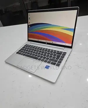 New Laptop HP ProBook 440 G9 16GB Intel Core i5 SSD 256GB