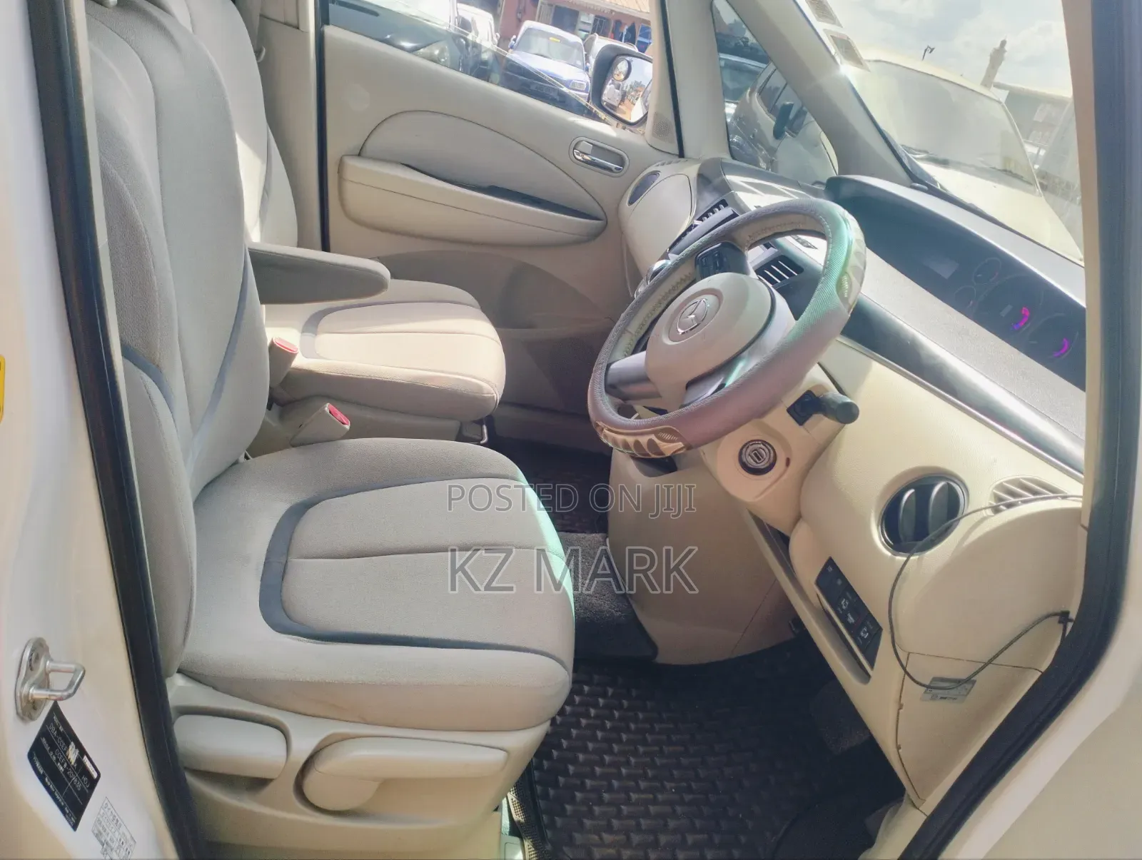 Mazda Biante 2014 White