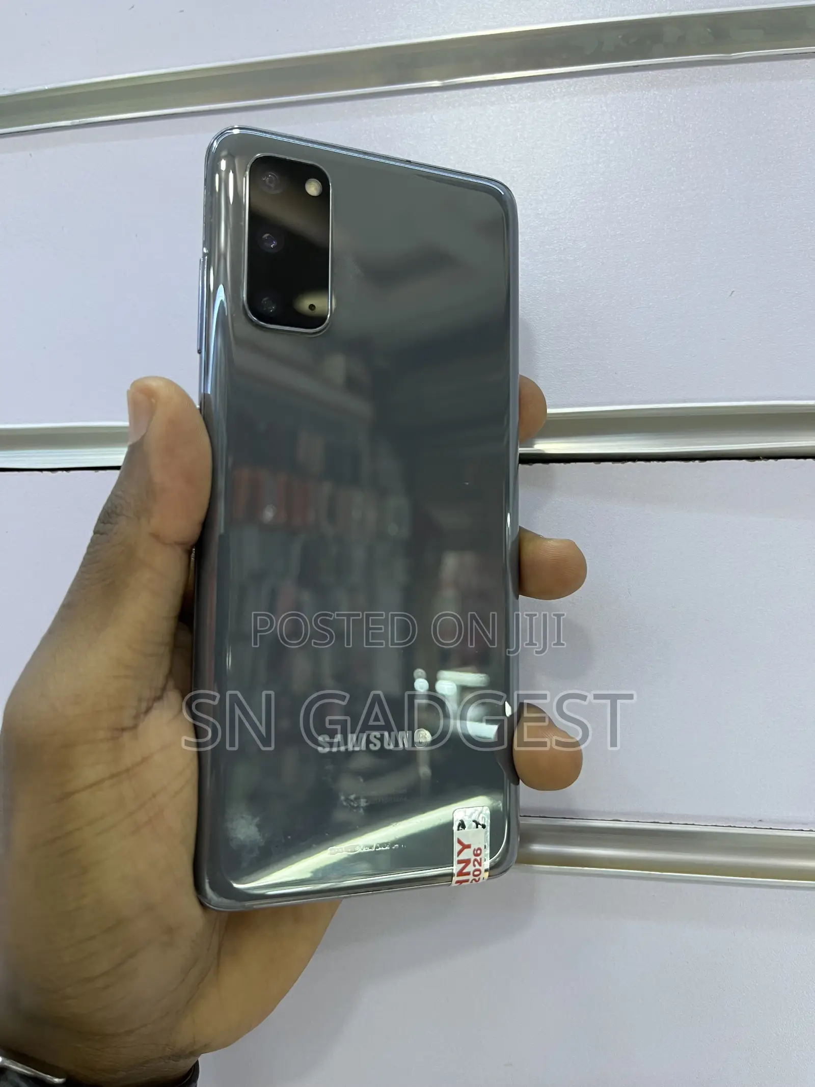 Samsung Galaxy S20 128 GB Gray