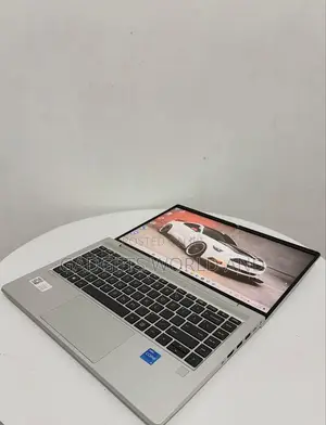 New Laptop HP ProBook 440 G9 8GB Intel Core i5 SSD 256GB