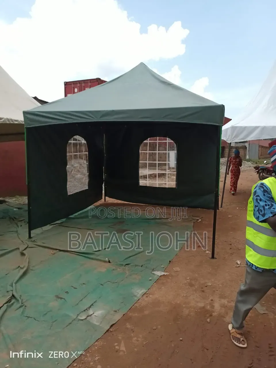 10*10 Ft Small Tent