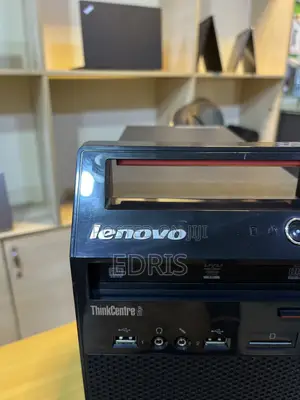 Desktop Computer Lenovo 8GB Intel Core i5 HDD 500GB