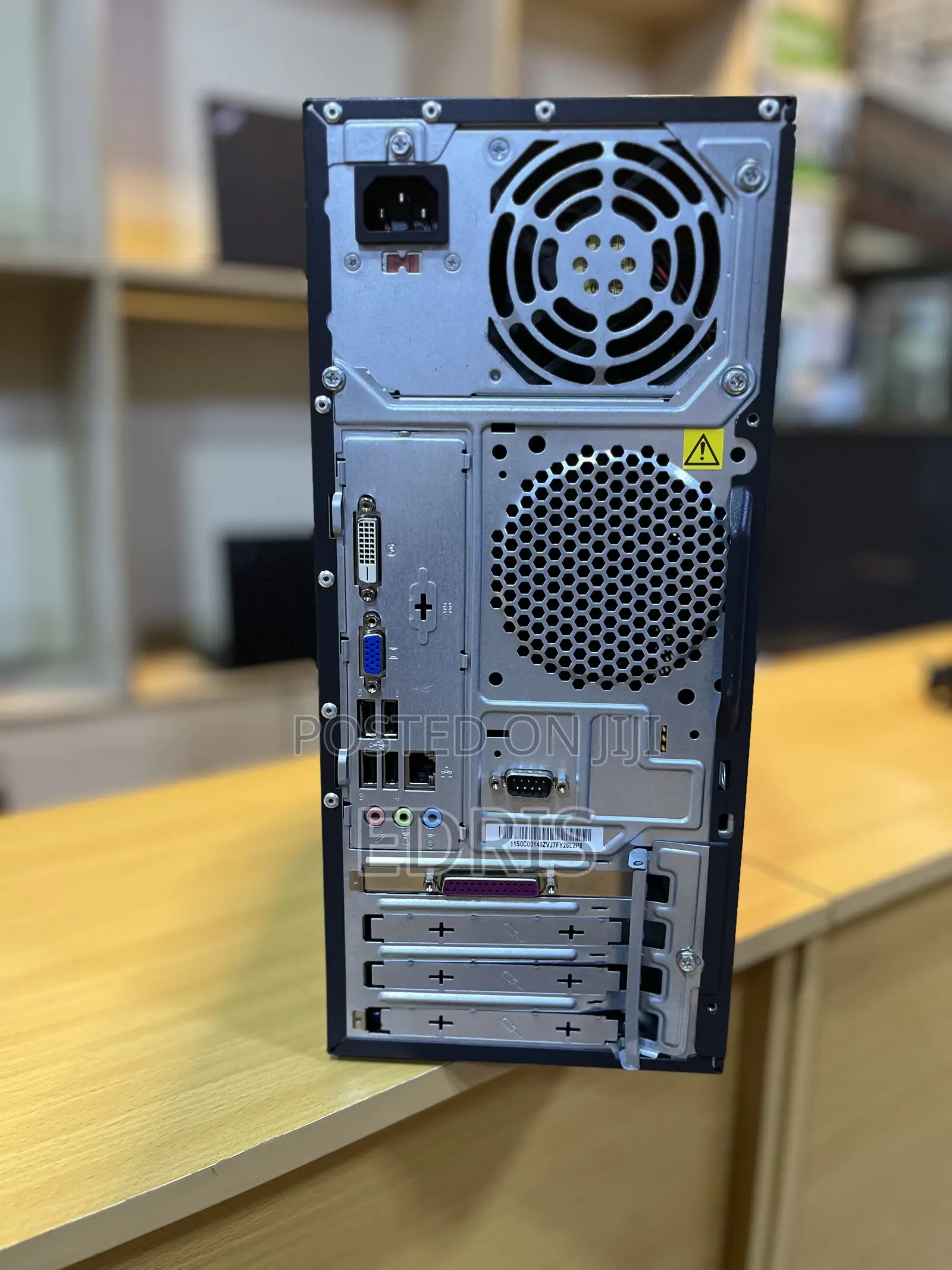 Desktop Computer Lenovo 8GB Intel Core i5 HDD 500GB