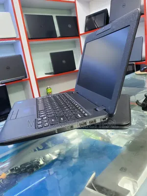 Laptop Lenovo 100e 4GB Intel Celeron SSD 128GB