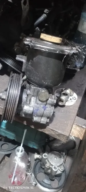 Steering Hydraulic Pump Subaru Forester Original Japan in Stock
