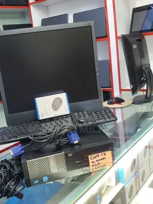 Desktop Computer Dell OptiPlex 390 4GB Intel Core i3 HDD 250GB