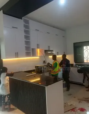 Kitchen Cabinets/Elite Kitchen Cabinets at 1,200,000 Per Running Meter
