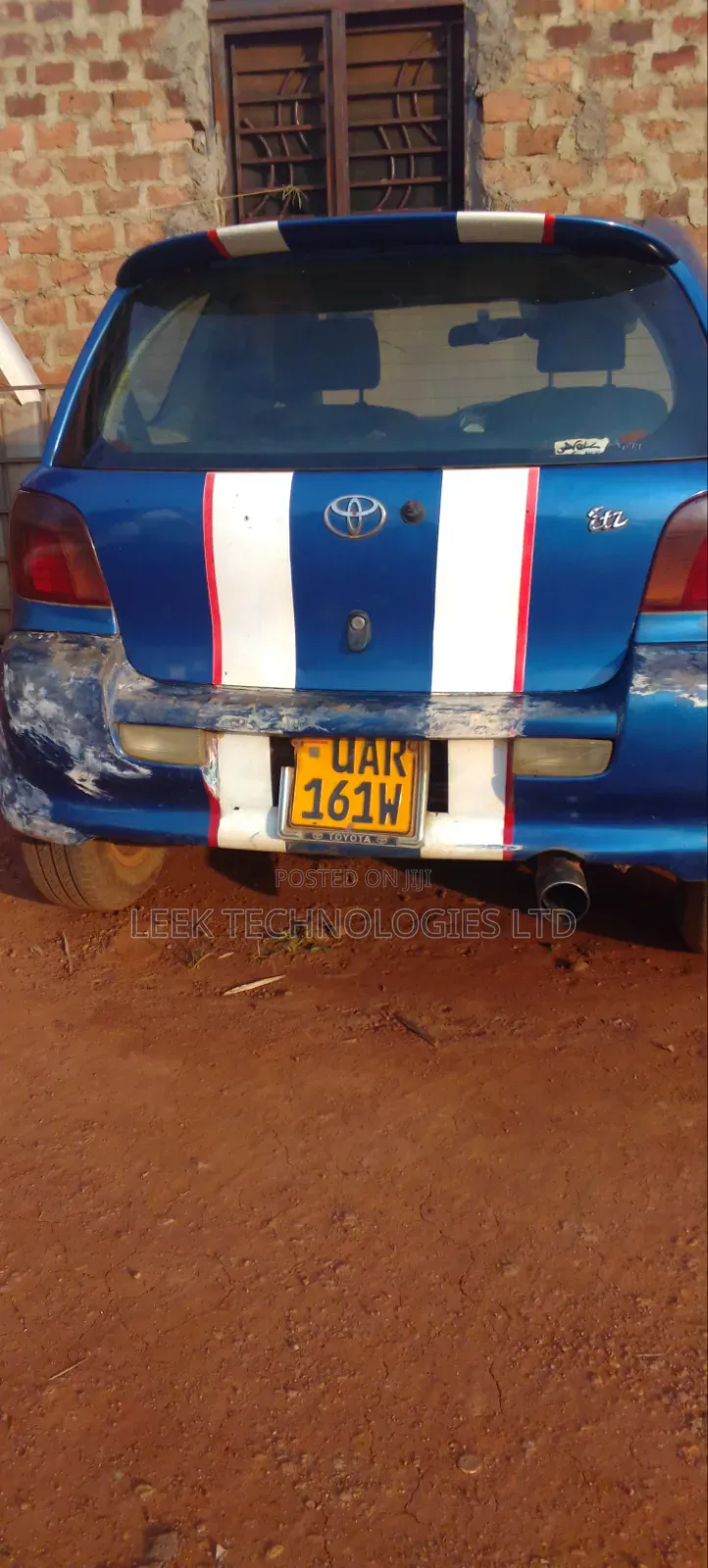 Toyota Vitz 2002 Blue