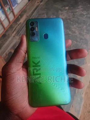 Tecno Spark 7 64 GB Green