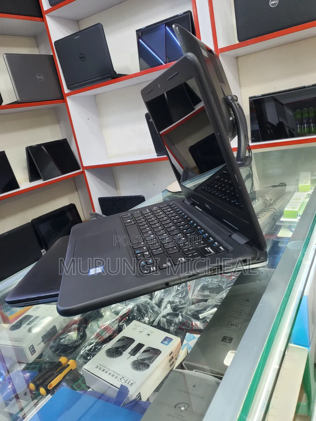 Laptop Dell Latitude 3310 4GB Intel Core i3 SSD 128GB