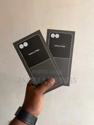 New Samsung Galaxy Z Flip8 256 GB Black