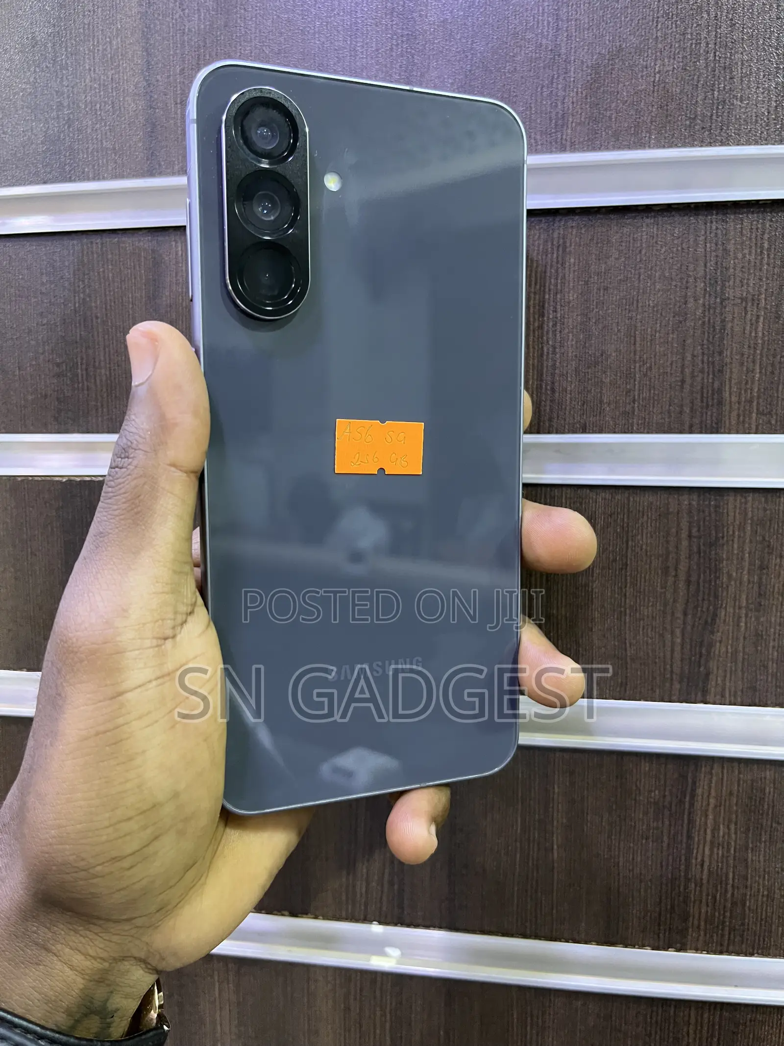 Samsung Galaxy A56 256 GB Gray