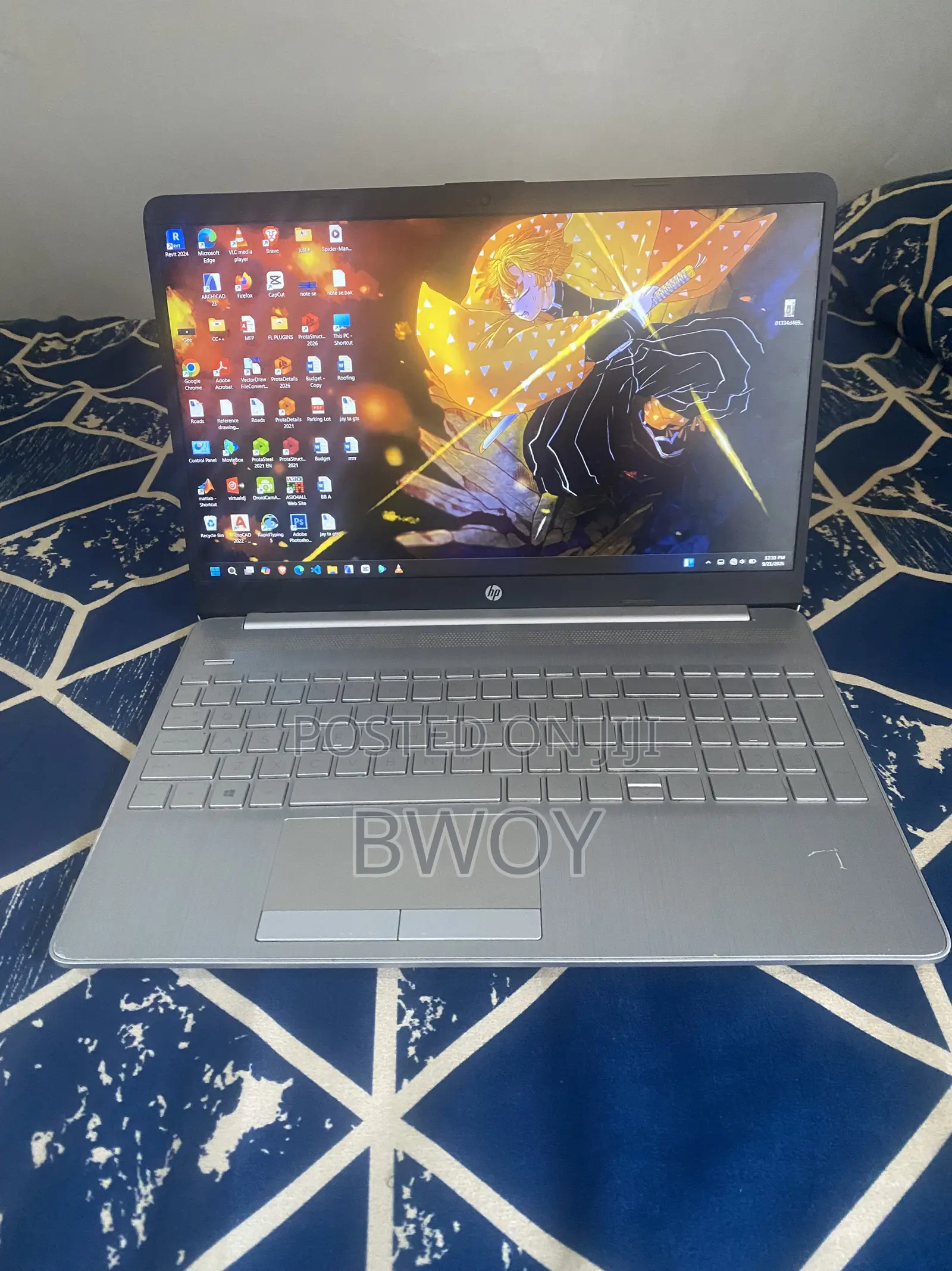 Laptop HP 340s G7 8GB Intel Core i5 HDD+SSD 512GB