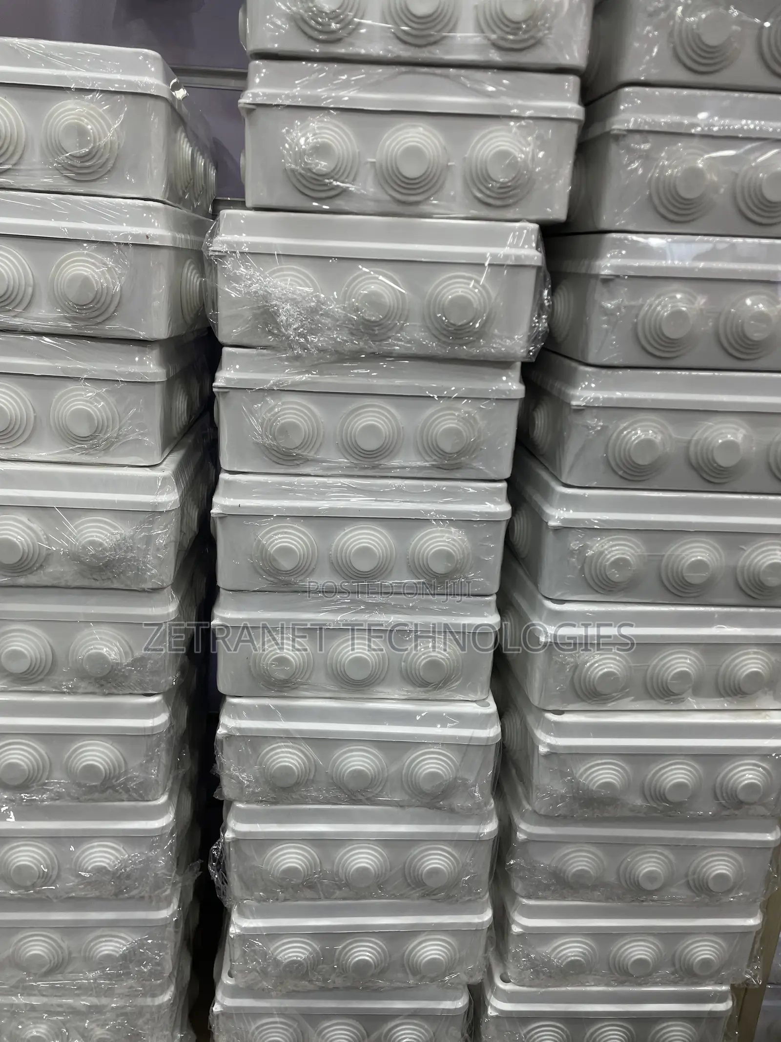 255*200*80 Adaptable Boxes