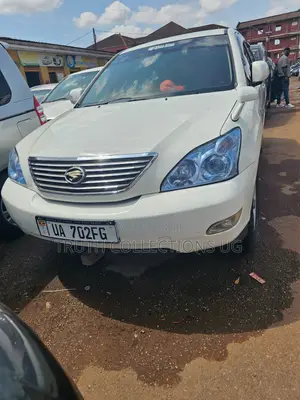 Toyota Harrier 2010 Pearl