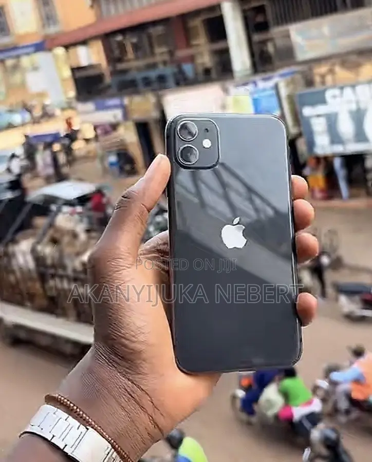 Apple iPhone 11 64 GB Black