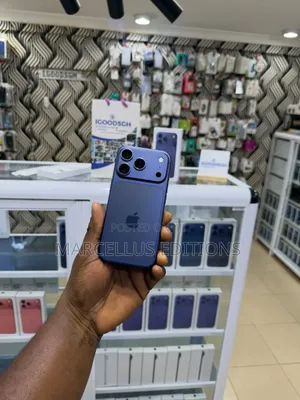 New Apple iPhone 17 Pro 256 GB Blue