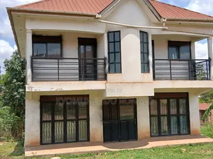 9bdrm Duplex in Kyengera, Nakawa for rent