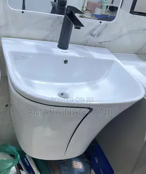 Luxury Toilet and Hand Wash Basin Combo