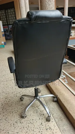 Executive Office Chair