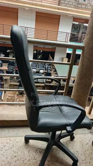 Executive Office Chair