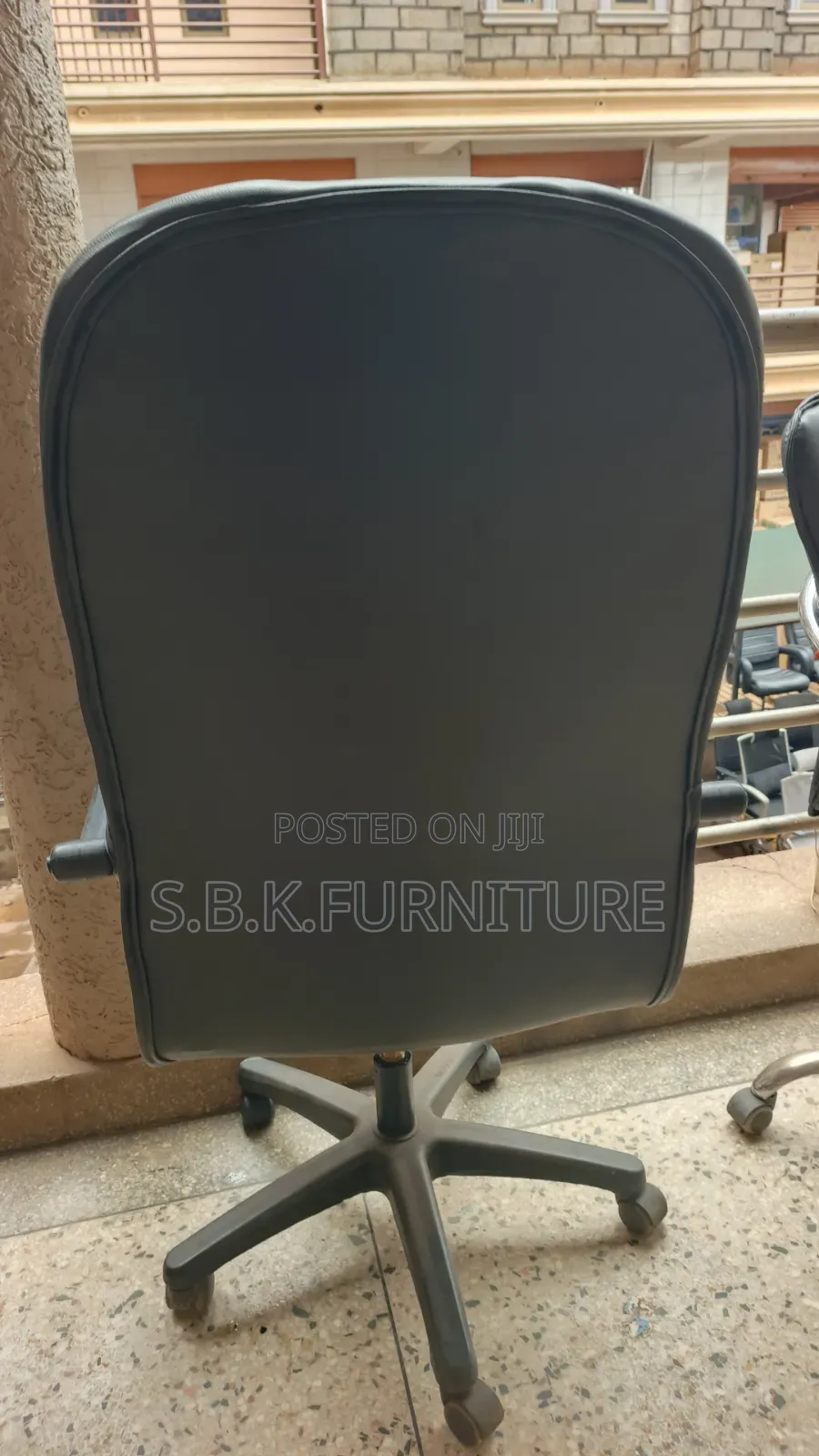Executive Office Chair