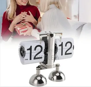 Tristar Mechanical Flip Desk Clock