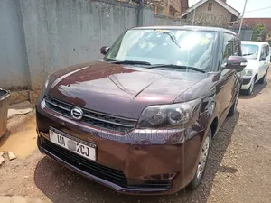 Toyota Rumion 1.5 FWD 2023 Red
