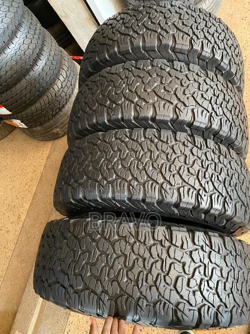 285/70r17 Bf Goodrich for Land Cruiser FJ