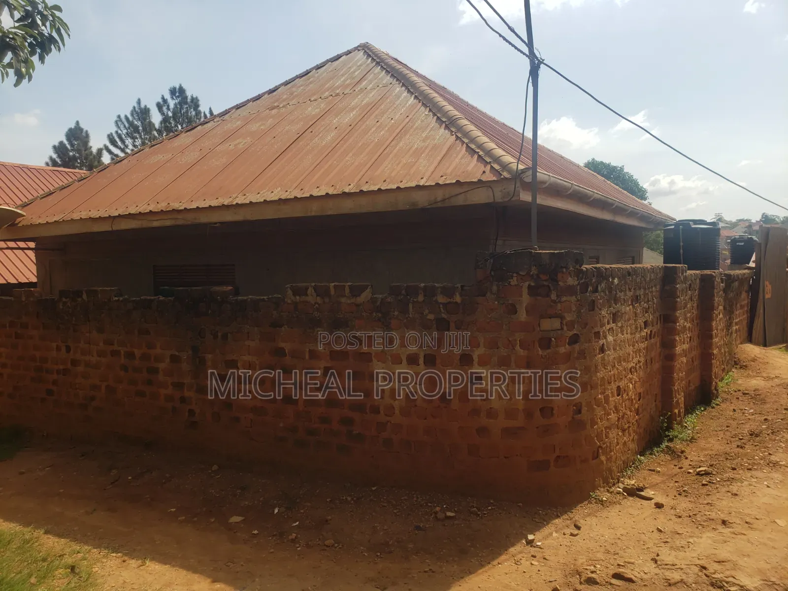 2bdrm House in Mpelerwe Kabaga At, Wakiso / Wakiso for sale