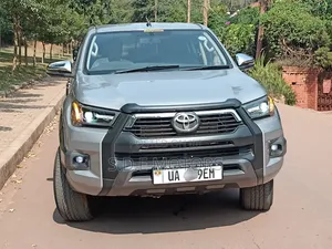 Toyota Hilux Revo Double Cab Deisel 2.8 AWD 2018 Silver
